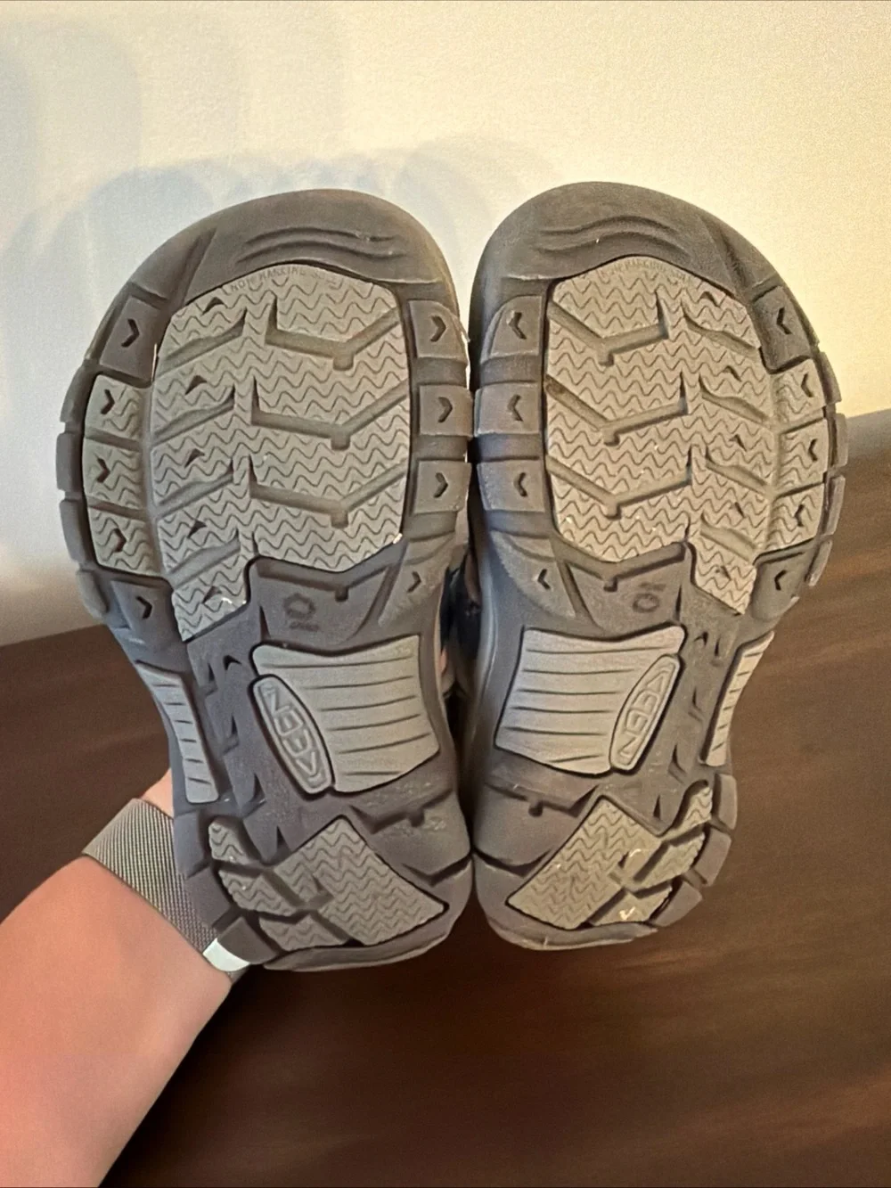 KEEN Newport H2 Sport Sandals, Sport Blue, Little Kid Sz. 10 Waterproof Washable